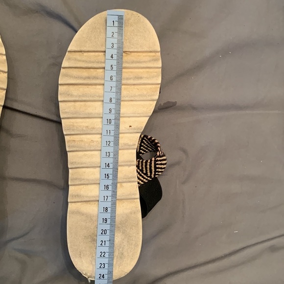 Steve Madden Kabel Wedge Sandal Elastic Slingback Size 9 - Picture 9 of 11